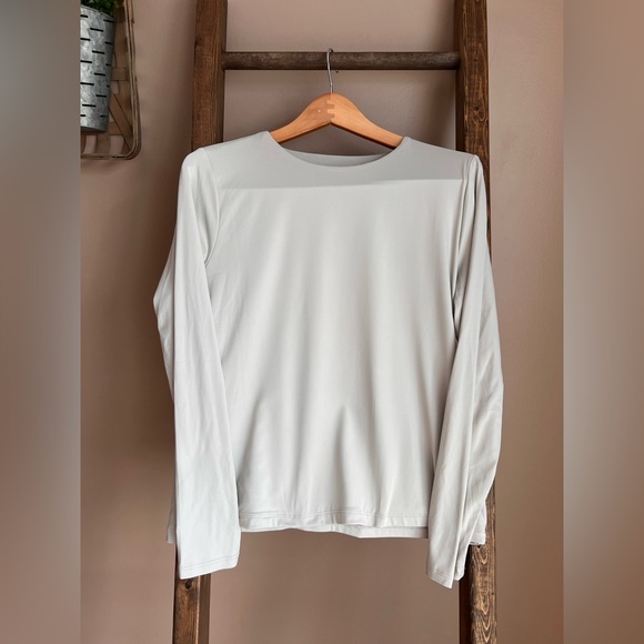 Tahari Tops - Double Lined Bone Color Long Sleeve Top
